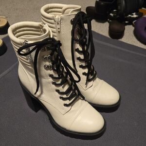 GBG Los Angeles White and Black Lace Up Boots Size 7